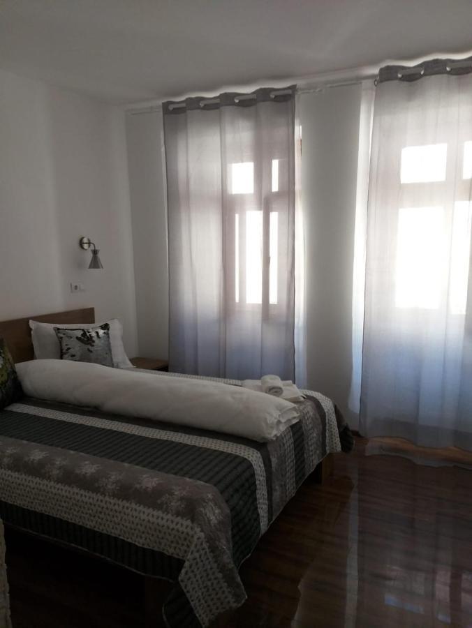 شقة Sara House Bistriţa المظهر الخارجي الصورة
