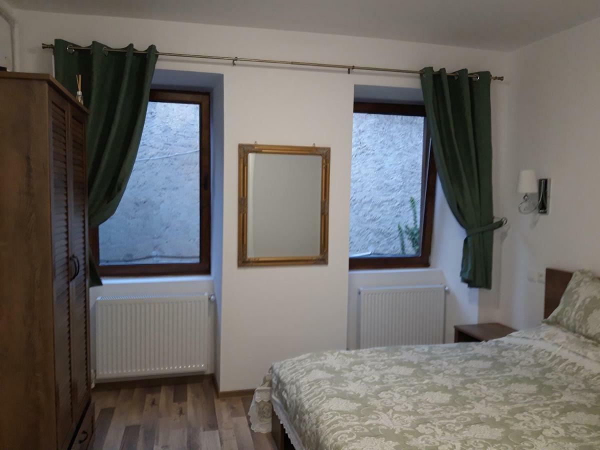 شقة Sara House Bistriţa المظهر الخارجي الصورة